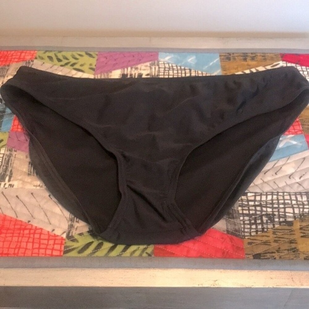 Leilani Black Bikini Swim Suit Bottoms sz 10